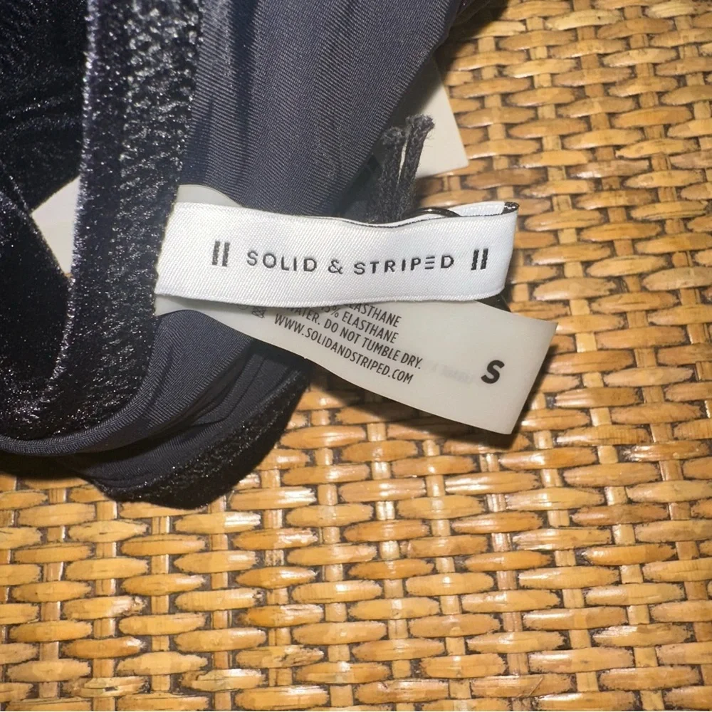 Solid & Striped Velvet Black Swim Top Womens Small Classic Goth Grunge Beach Y2K - Picture 5 of 9